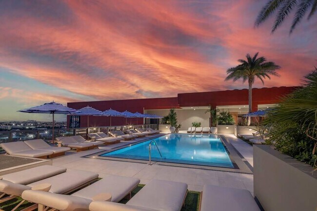 Building Photo - 2150 N Miami Ave