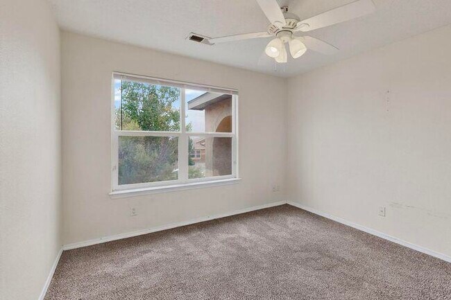 Building Photo - 9155 Ventana Azul Ave NW