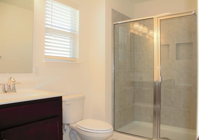 Building Photo - 4671 Wesmar Ct