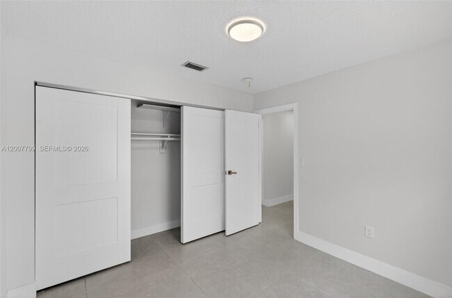 Building Photo - 4530 SW 143rd Pl