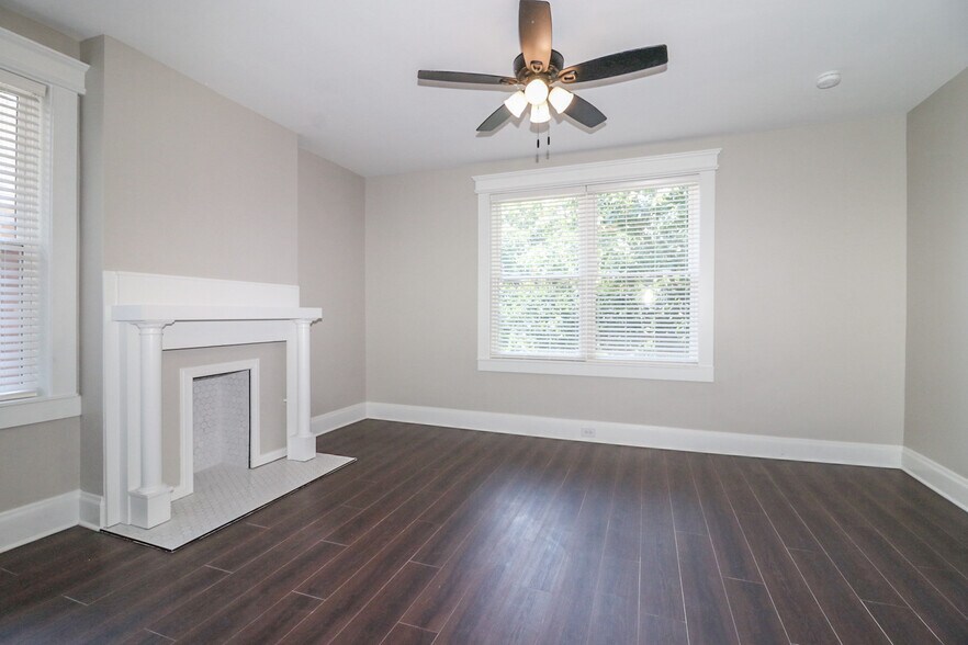 Living Room - 1634 Elkton Pl