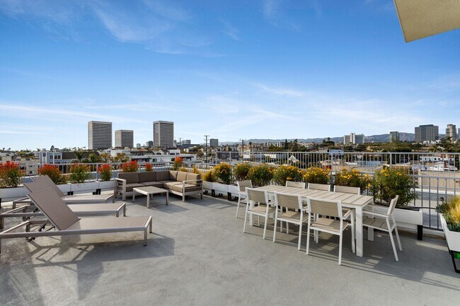 Building Photo - 1827 Midvale Ave-BRAND NEW!