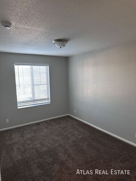 Building Photo - 18252 E 52nd Ave