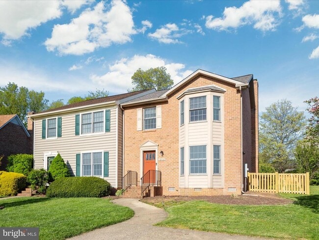 Building Photo - 2056 Cidermill Ln