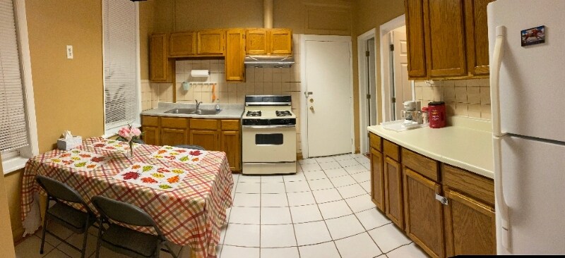 Building Photo - 3122 S Wallace St