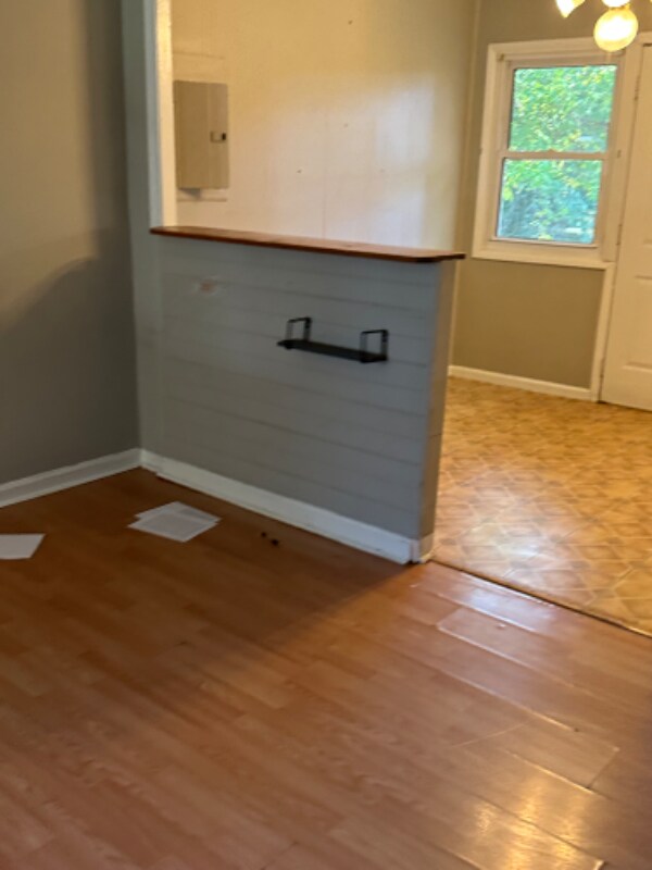 Building Photo - 346 S Skyline Dr