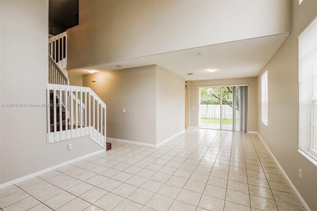 Building Photo - 1436 NW 159th Ln