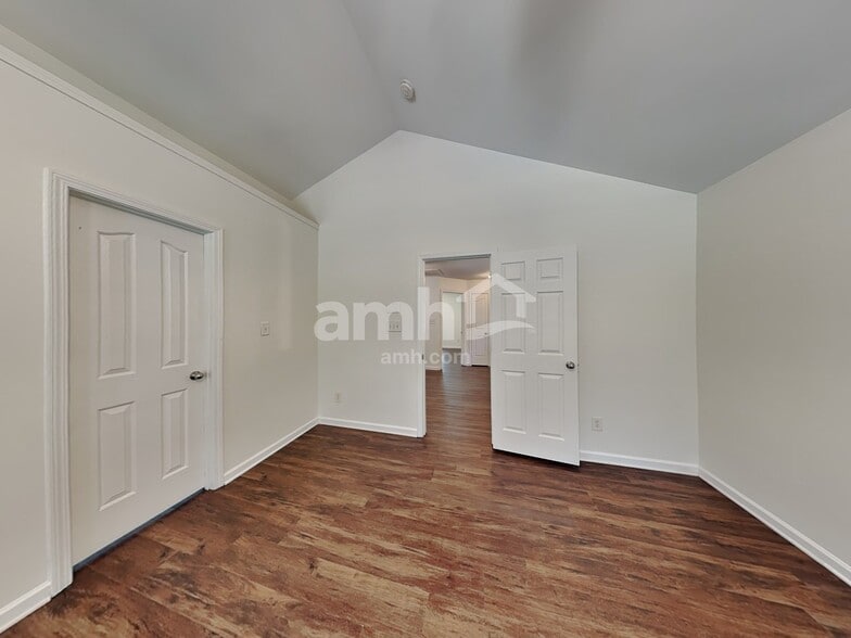 Building Photo - 4527 Belmar Place Rd