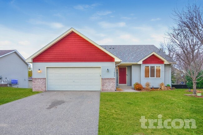 Building Photo - 11686 8th St NE