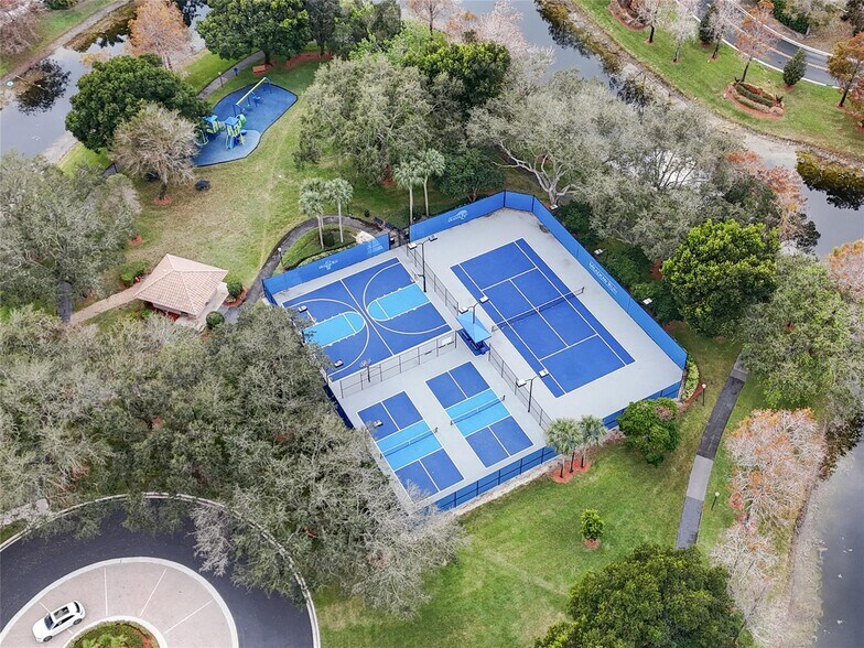 Building Photo - 6430 NW 98th Ln