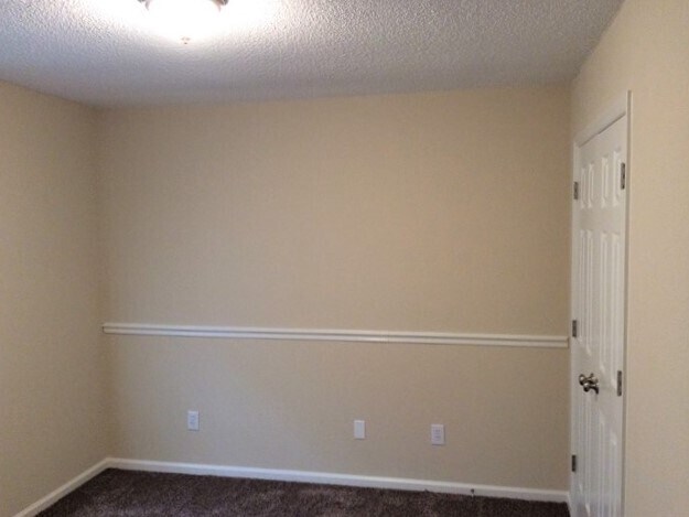 Building Photo - 12127 Landing Green Dr