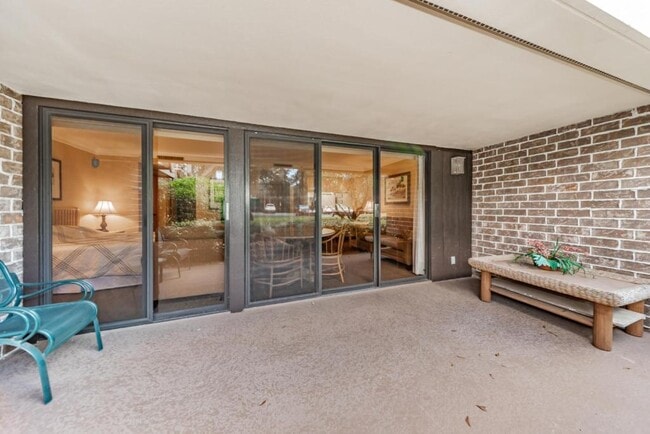 Building Photo - 36750 US Hwy 19 N