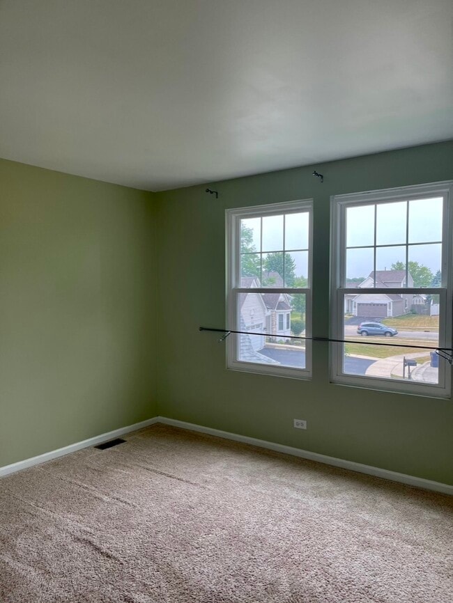 Building Photo - 2205 Clipper Ct