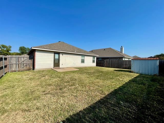 Building Photo - 12737 Northern Pine Dr