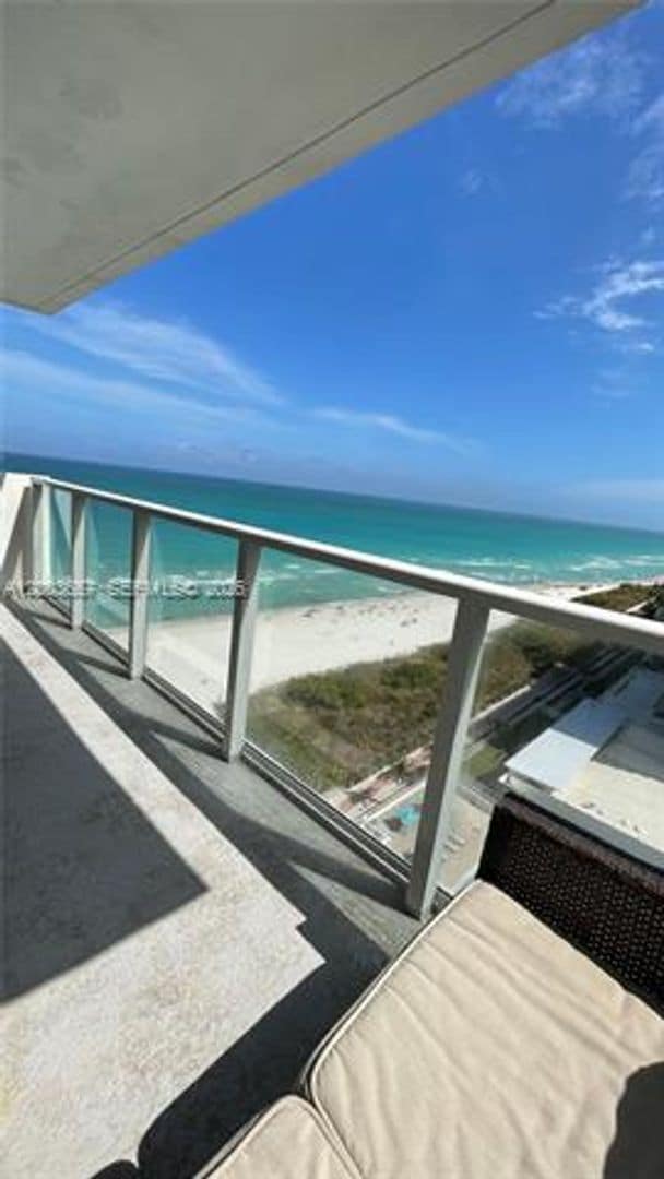 Building Photo - 5701 Collins Ave