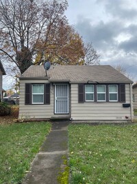 Building Photo - 1 bedroom home in Northeast Salem!