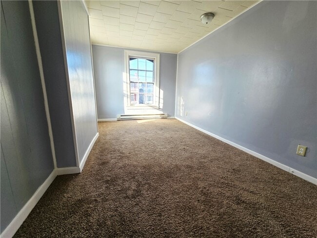 Building Photo - 81 Genesee St