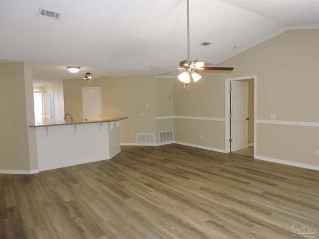 Building Photo - 278 S 61st Ave
