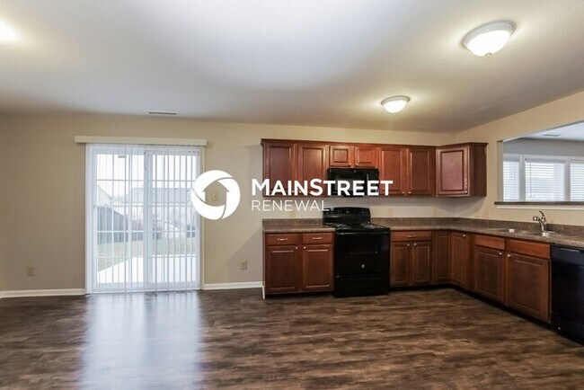 Building Photo - 309 Zander Woods Ct
