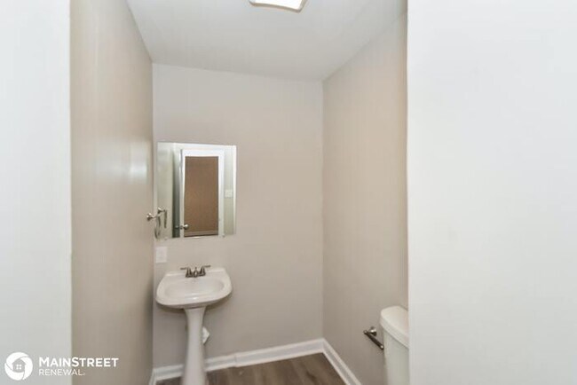 Building Photo - 3190 FERN VALLEY DR SW, MARIETTA, GA 30008