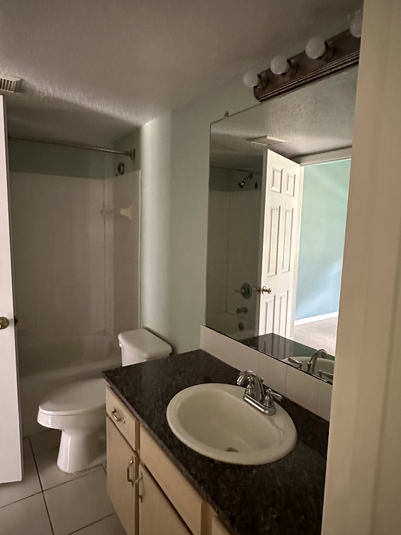 Building Photo - 12500 Crest Springs Ln