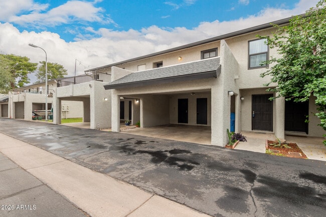 Building Photo - 3136 N 38th St