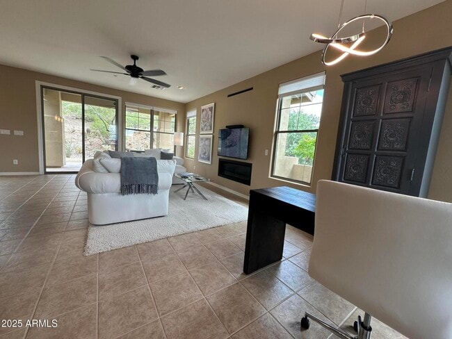 Building Photo - 11489 E Raintree Dr