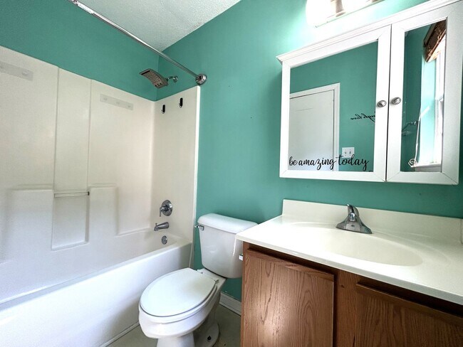 Building Photo - Welcome to Brandymill Lane!