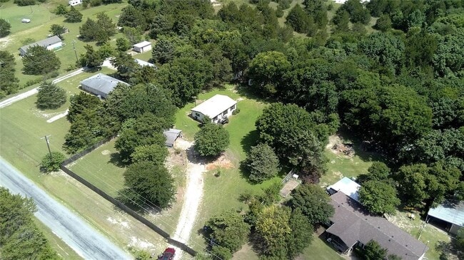 Building Photo - 152 Pennell Rd