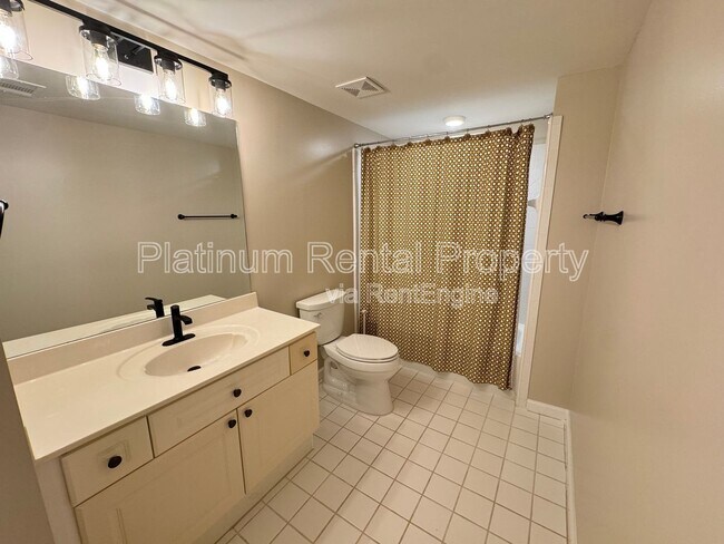Building Photo - 830 Eden Green Ct