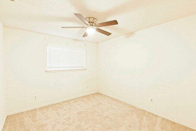 Building Photo - 2116 Winterstone Dr
