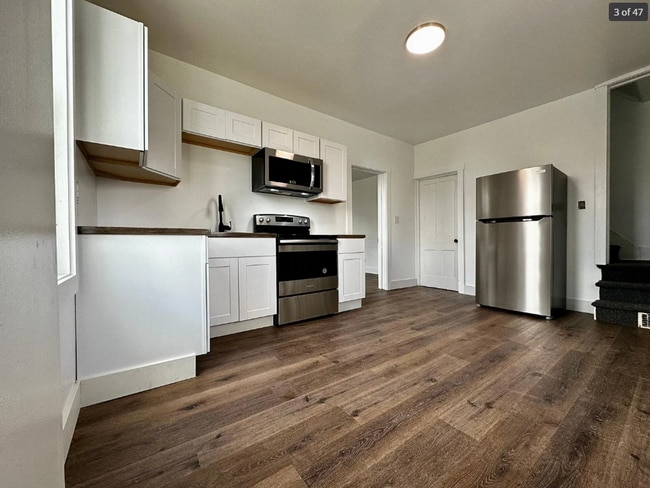 Building Photo - 3 Bedroom 1 Bathroom in Elizabethtown!