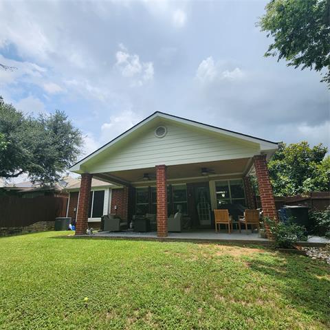 Building Photo - 1104 Summerbrook Dr