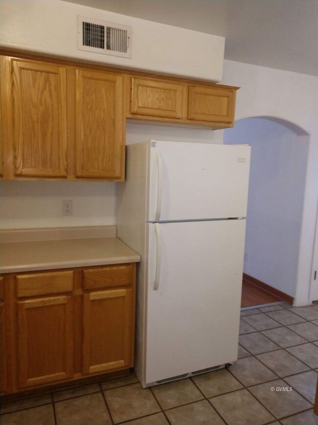 Building Photo - 1305 Crimson Canyon Dr