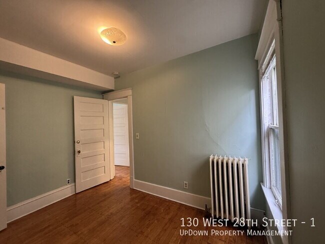 Building Photo - 130 W 28th St