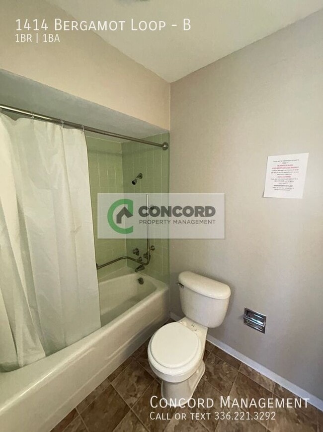 Building Photo - 1414 Bergamot Loop