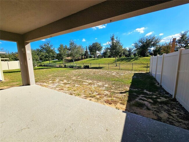 Building Photo - 9022 Wildflower Ln