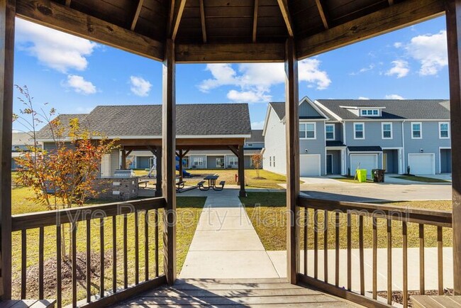 Building Photo - 2610-D Gazebo Way