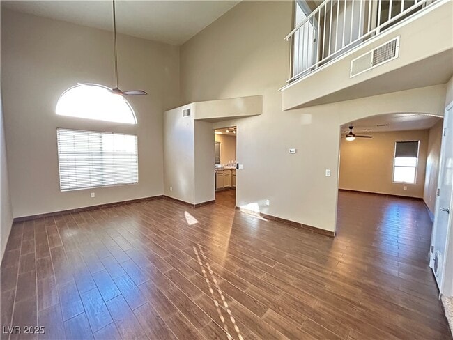 Building Photo - 7300 Casa Solar Ct