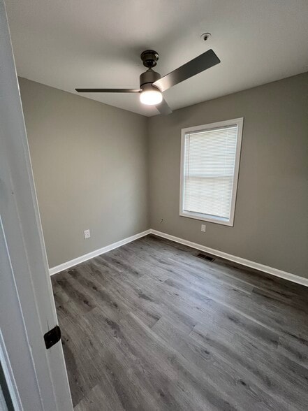 Building Photo - 1742 Countrywood Ct