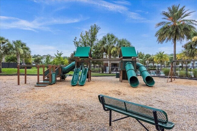 Building Photo - 6162 Glory Bower Dr