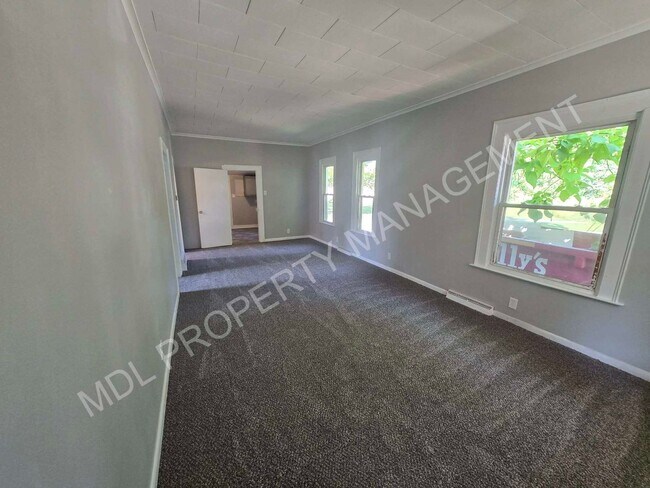 Building Photo - 2-Bedroom House in Saginaw