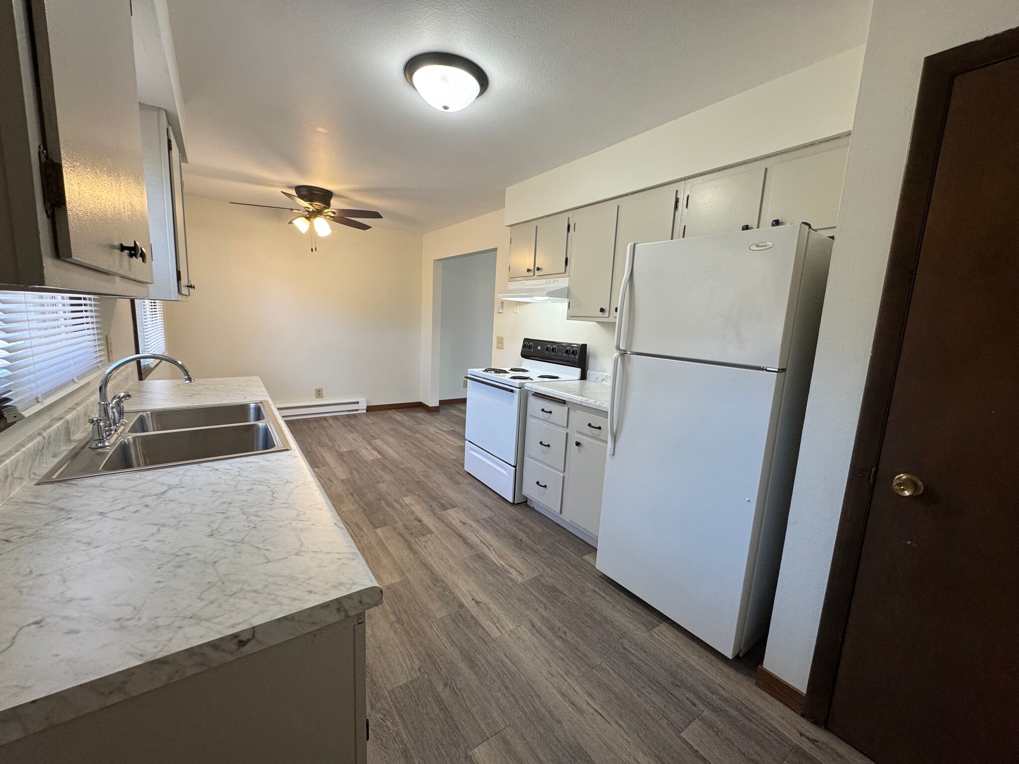 Building Photo - 3017 Pine Lodge Rd