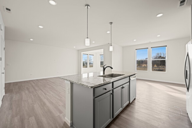 Building Photo - 2767 Lawlor Ln