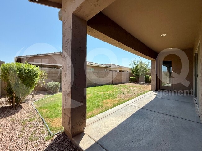 Building Photo - 22701 E Avenida Del Valle
