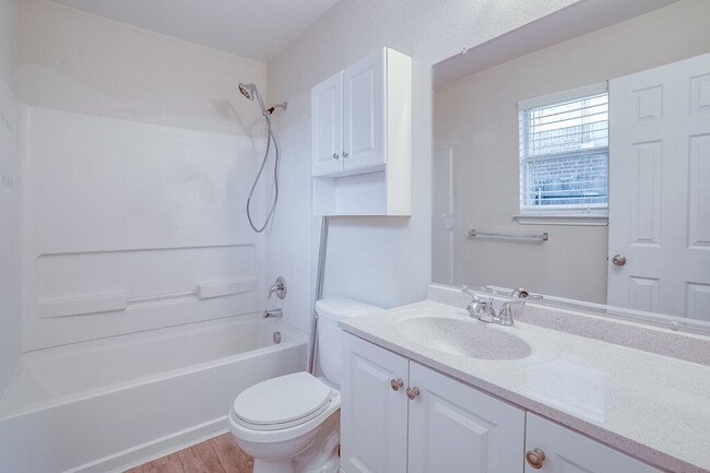 Building Photo - 476 Moonwalker Trail