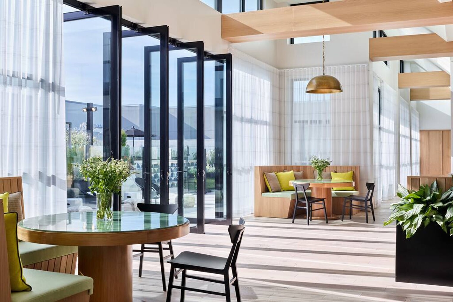 Building Photo - 1050 Brady Ave NW