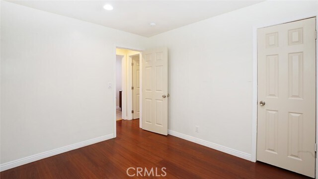 Building Photo - 410 N Glenwood Pl