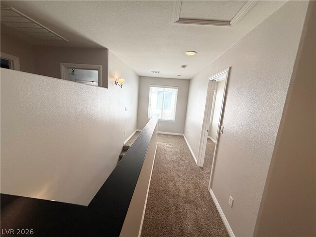 Building Photo - 6982 Majestic Palm Dr