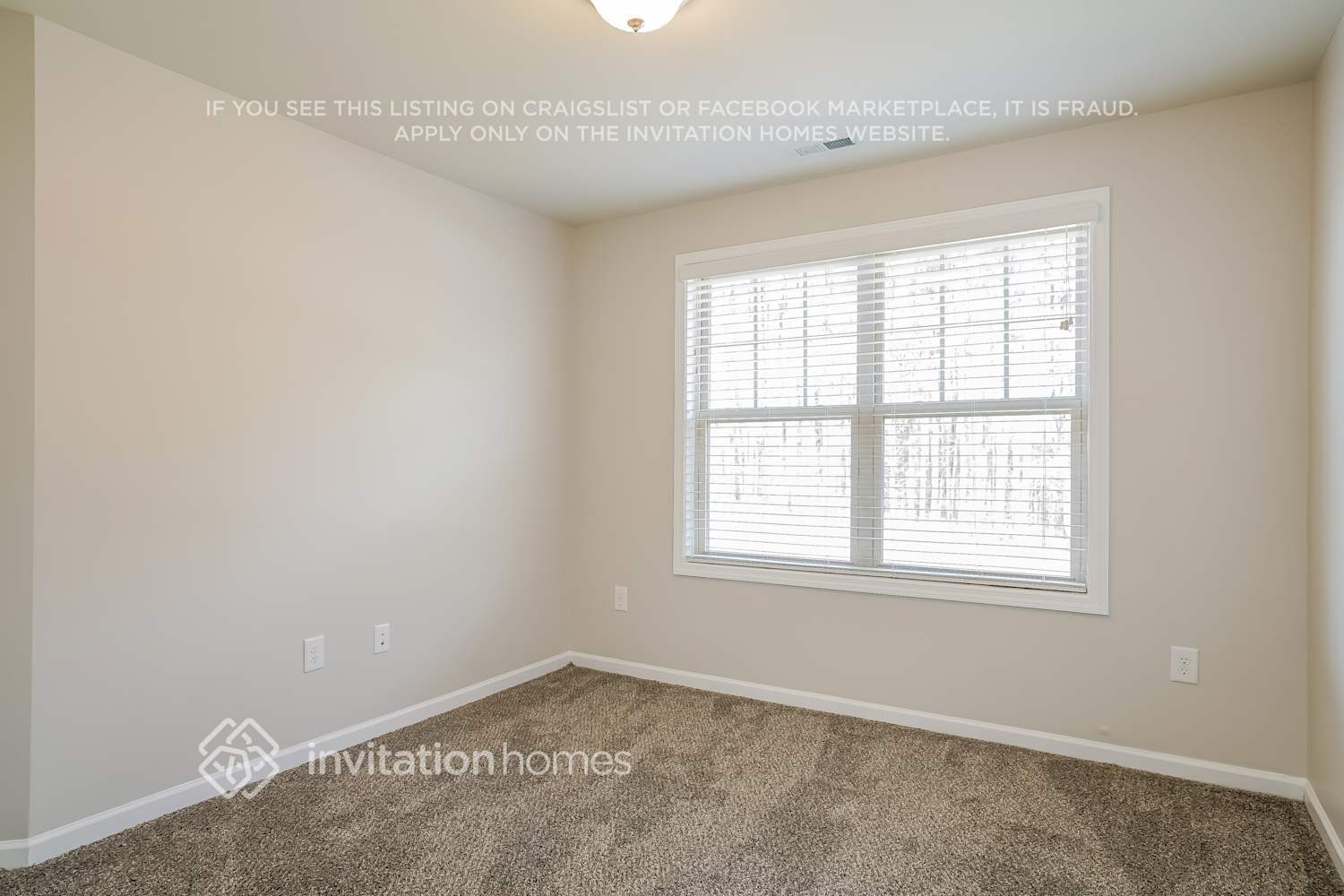 Building Photo - 7808 Weathered Oak Way